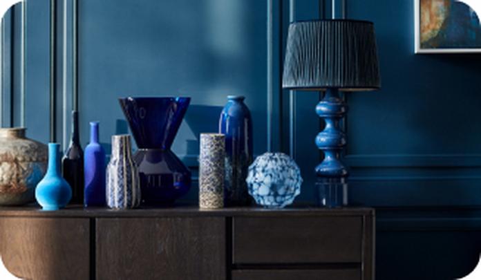 Colour drenching trend with ornaments