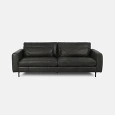 black-living-room-ideas-with-jayden