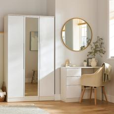 save money on your house move bedroom furniture