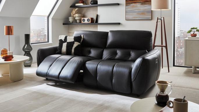 Decorating a studio apartment with elektra sofa