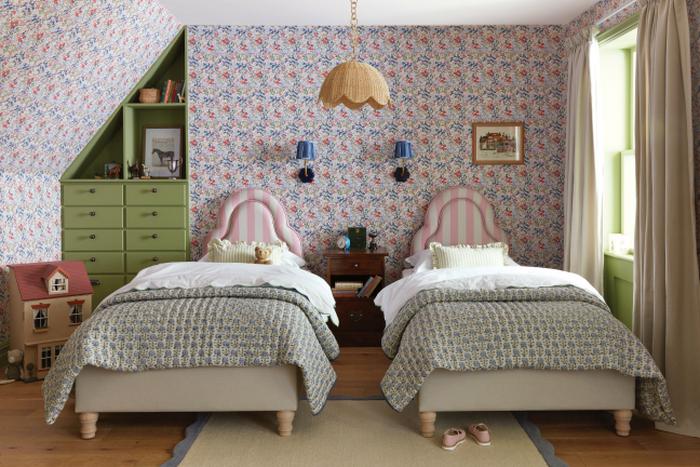 Joules Dorothy kids bed