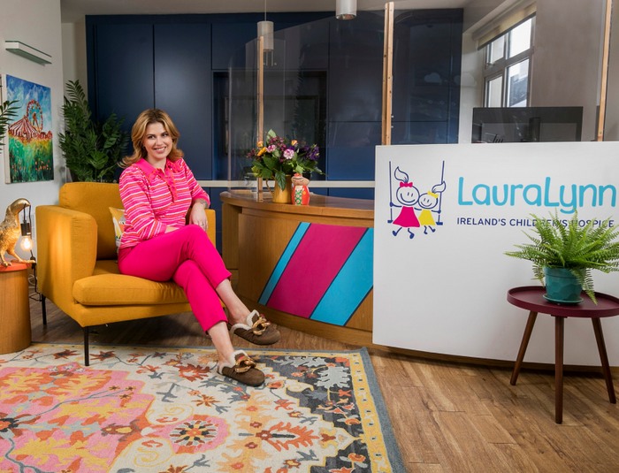Lauralynn charity makeover with sam chair