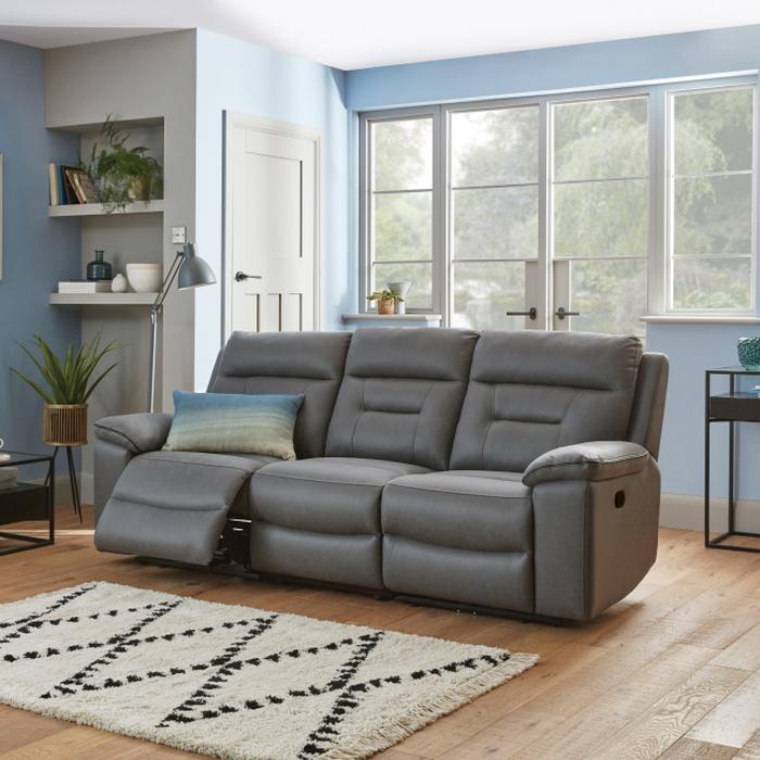 Resilience Braylan 3 Seat Manual Recliner in ash