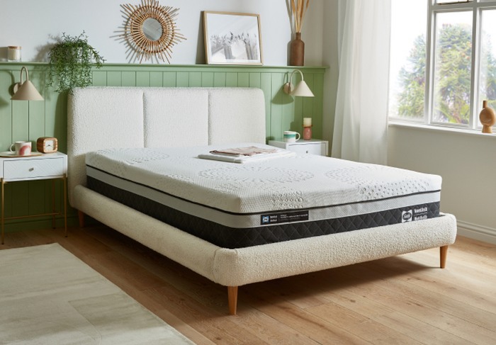 Recharge+ men's and women's health 2300 pocket mattress