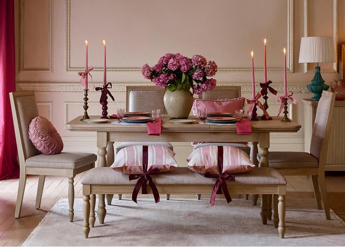 Newsham dining set with pink decor