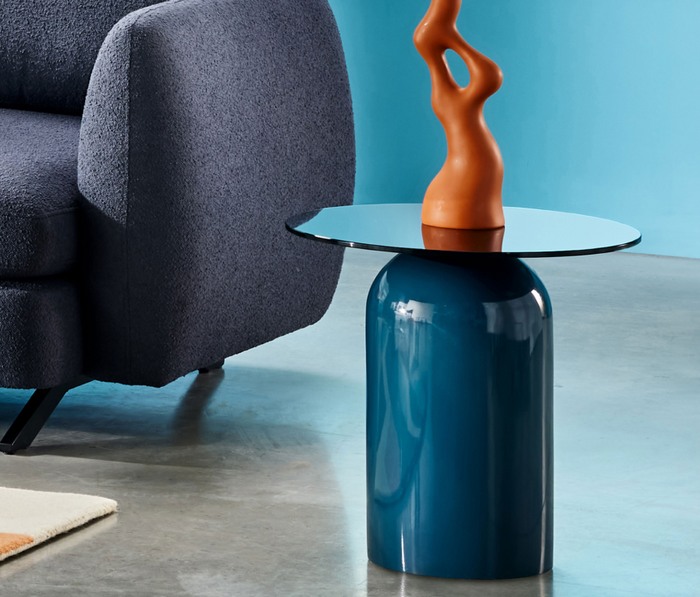 Football room decor with Niccolo side table
