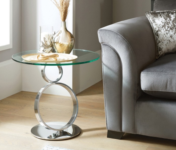 Football room decor with River side table