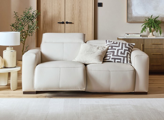 Alivia sofa