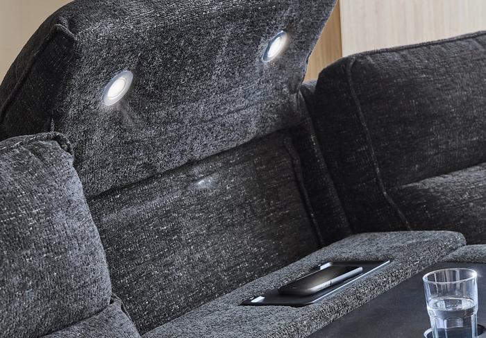 Nomadic recliner sofa