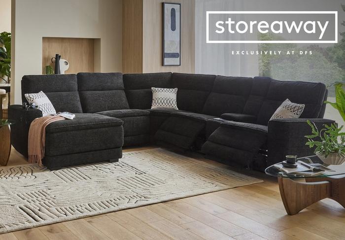 Nomadic corner recliner sofa