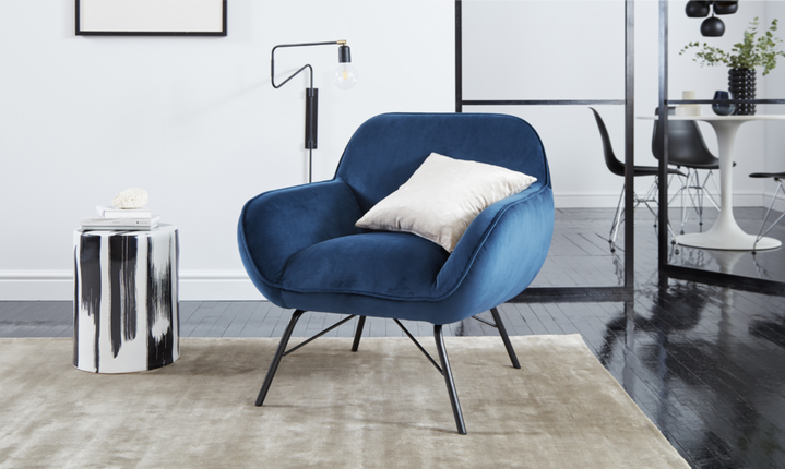 Armchairs Buying Guide Hug Accent Chair