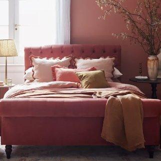top tip for side sleepers relaxing bedroom