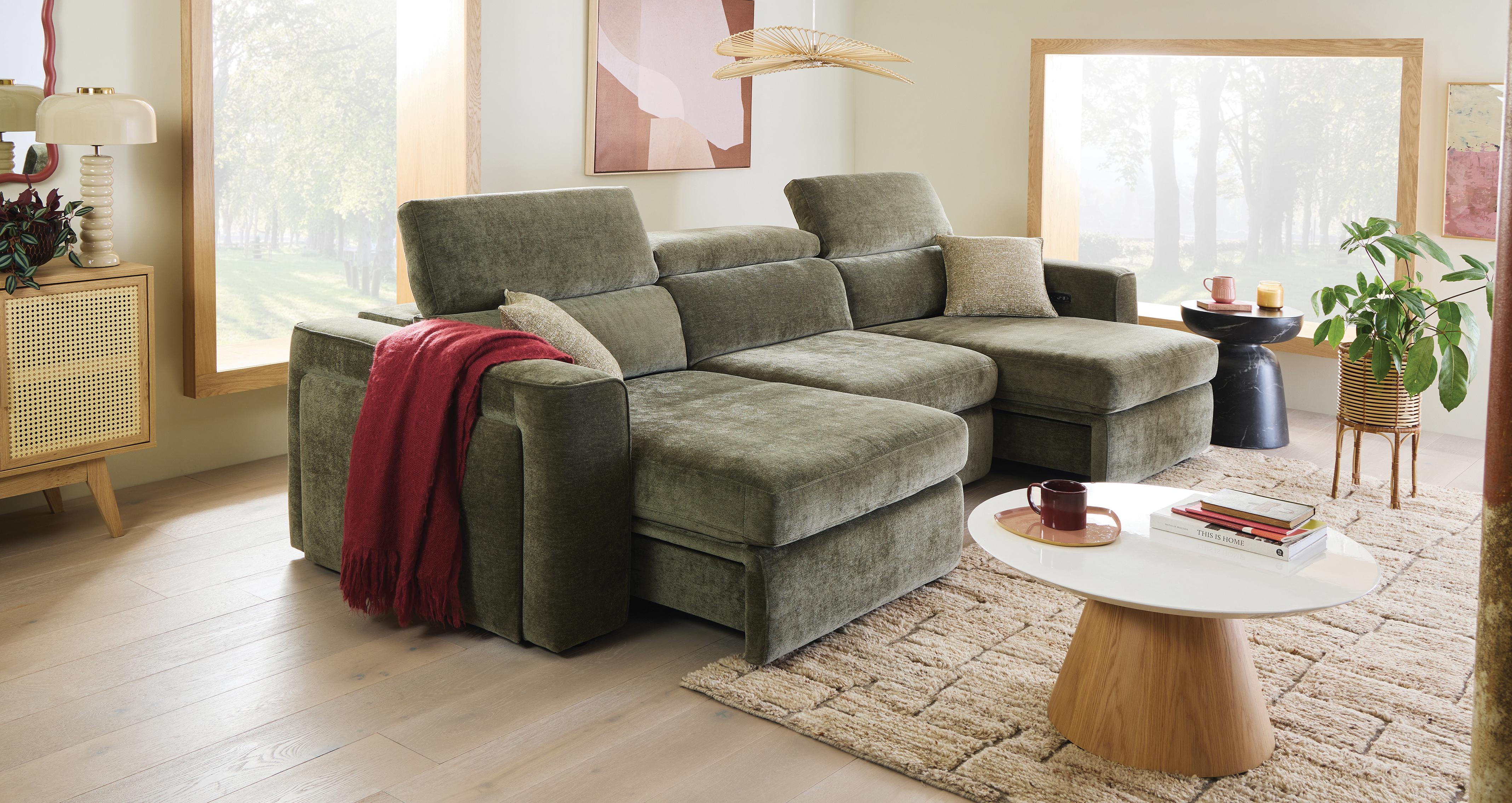 Adalee 3 Corner 3 Storage Motion Chaise in Boutique Blush
