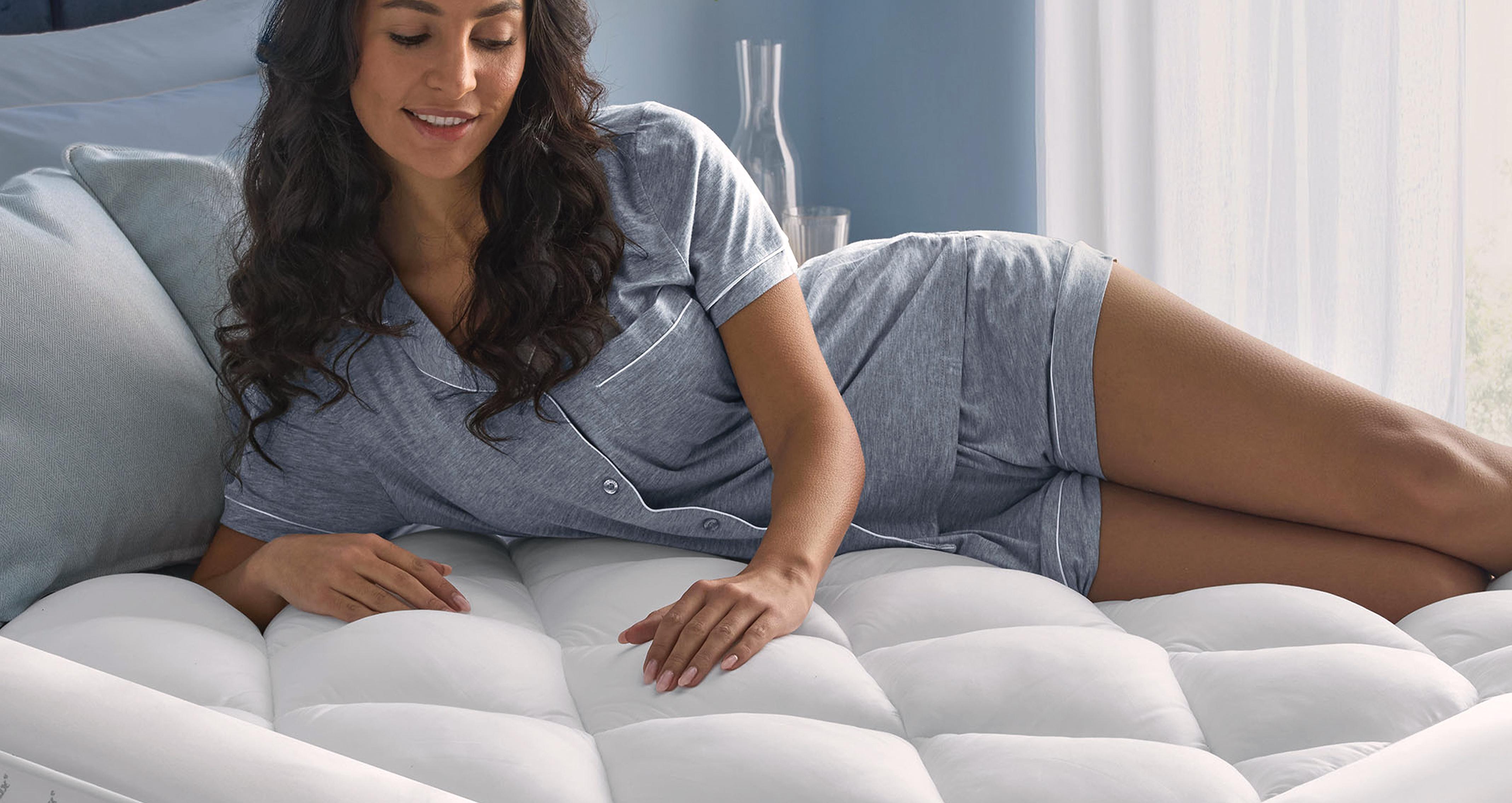 Silentnight-airmax-1000-mattress-topper Double Mattress Topper in White Topper White