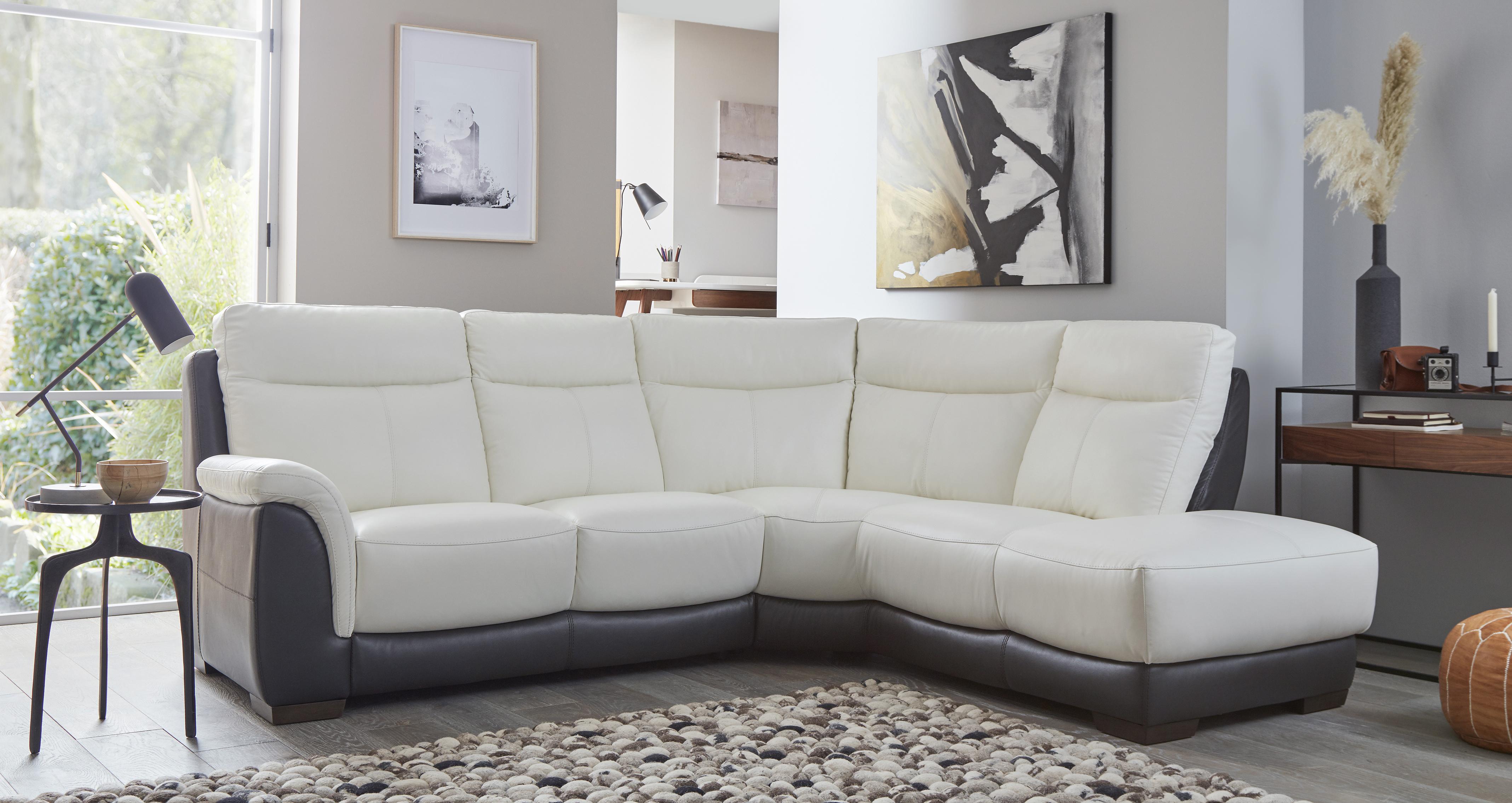 alara_2a_viewroomset