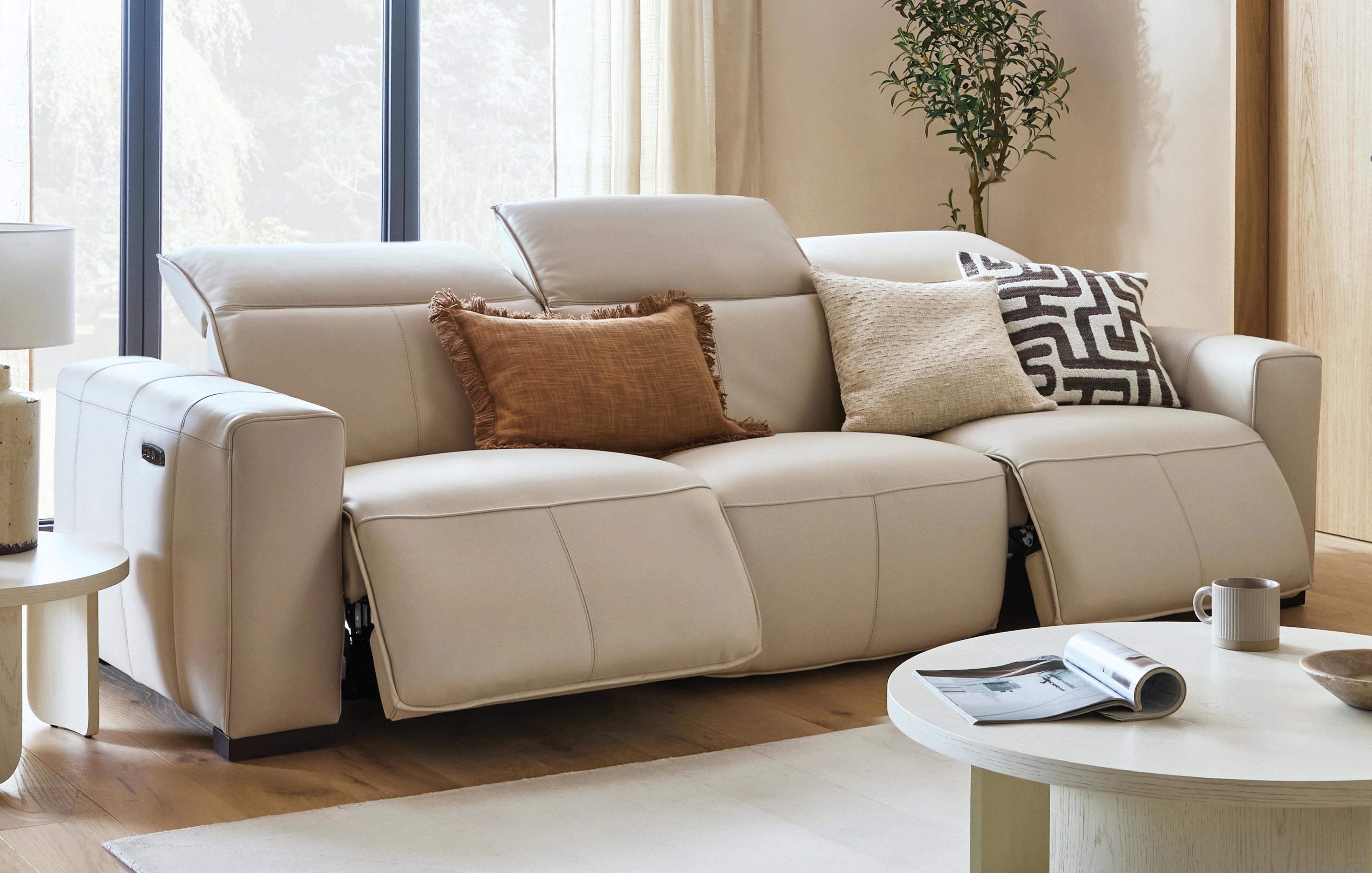 3 Seat Power Recliner