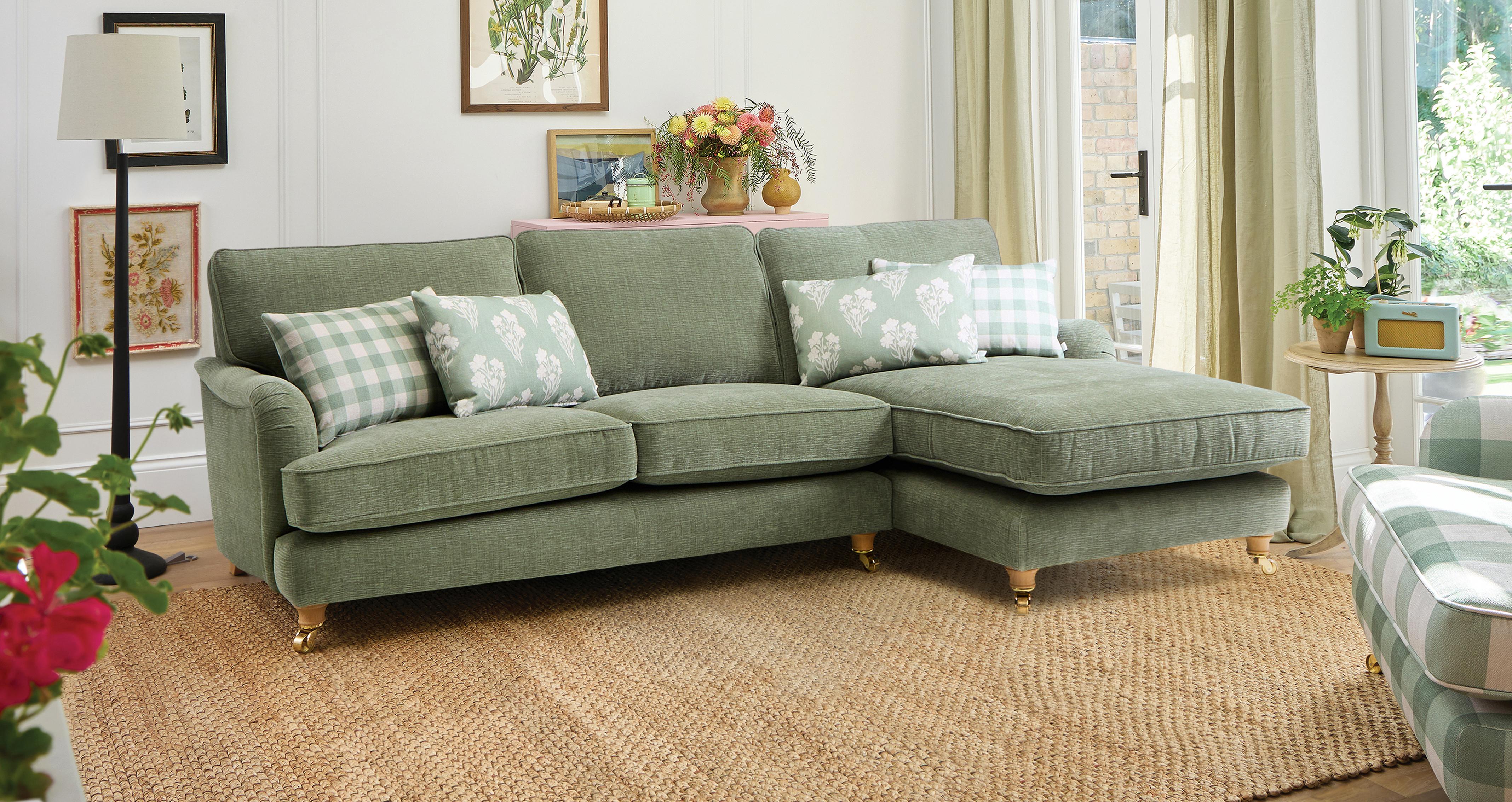 arundel_6e_viewroomset