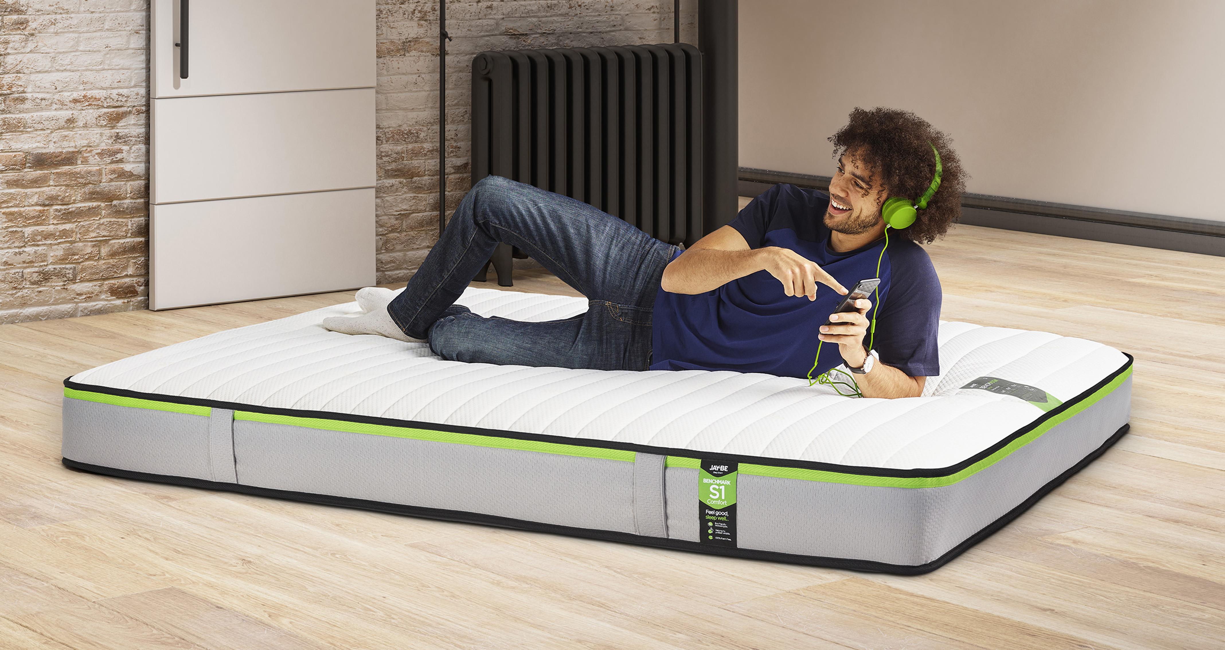 Benchmark-s1-comfort-eco-friendly-mattress 4ft 6 Double Mattress in Benchmark Mattress Grey and White