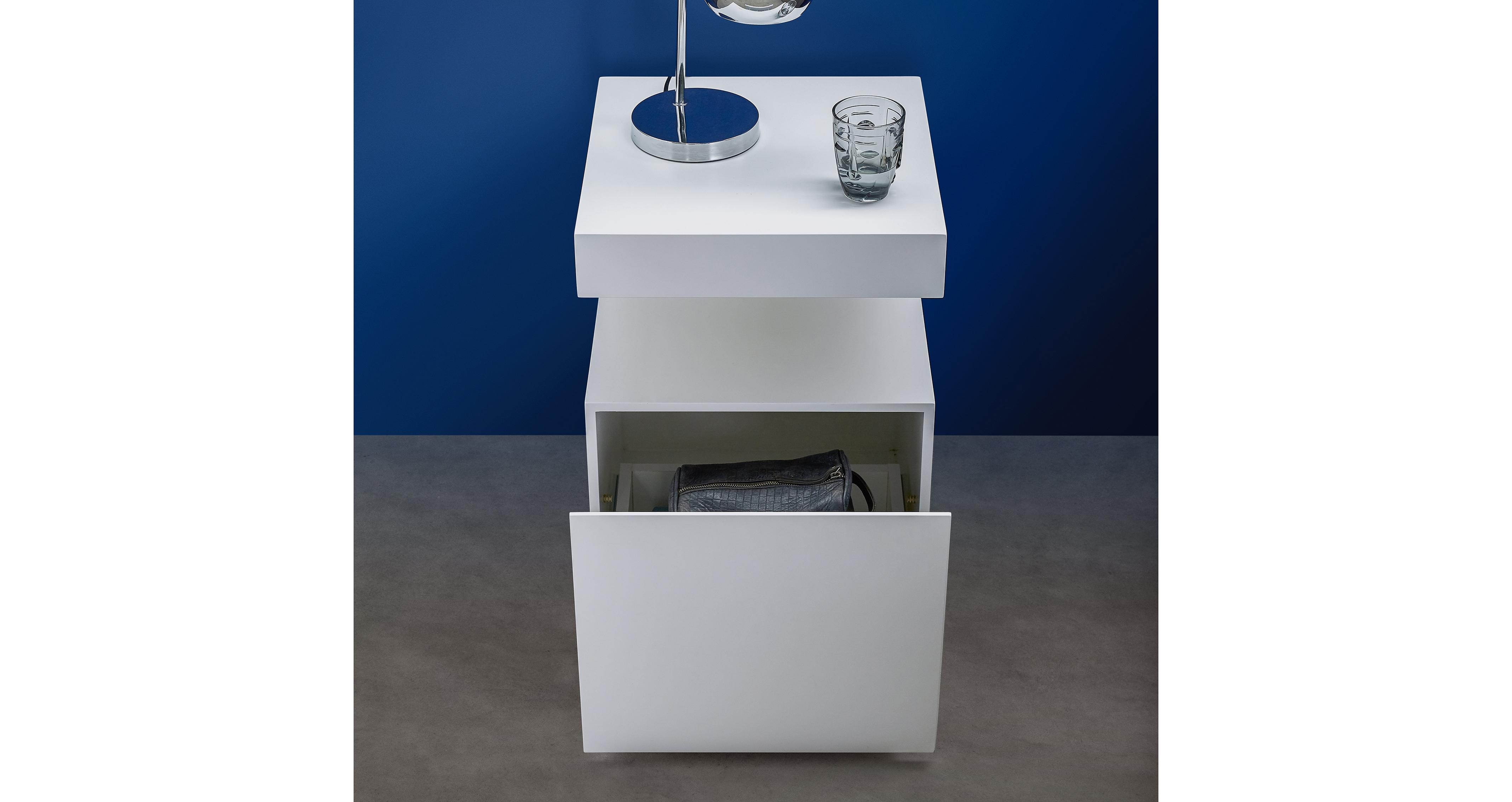 Caja Bedside Table in Vault White White