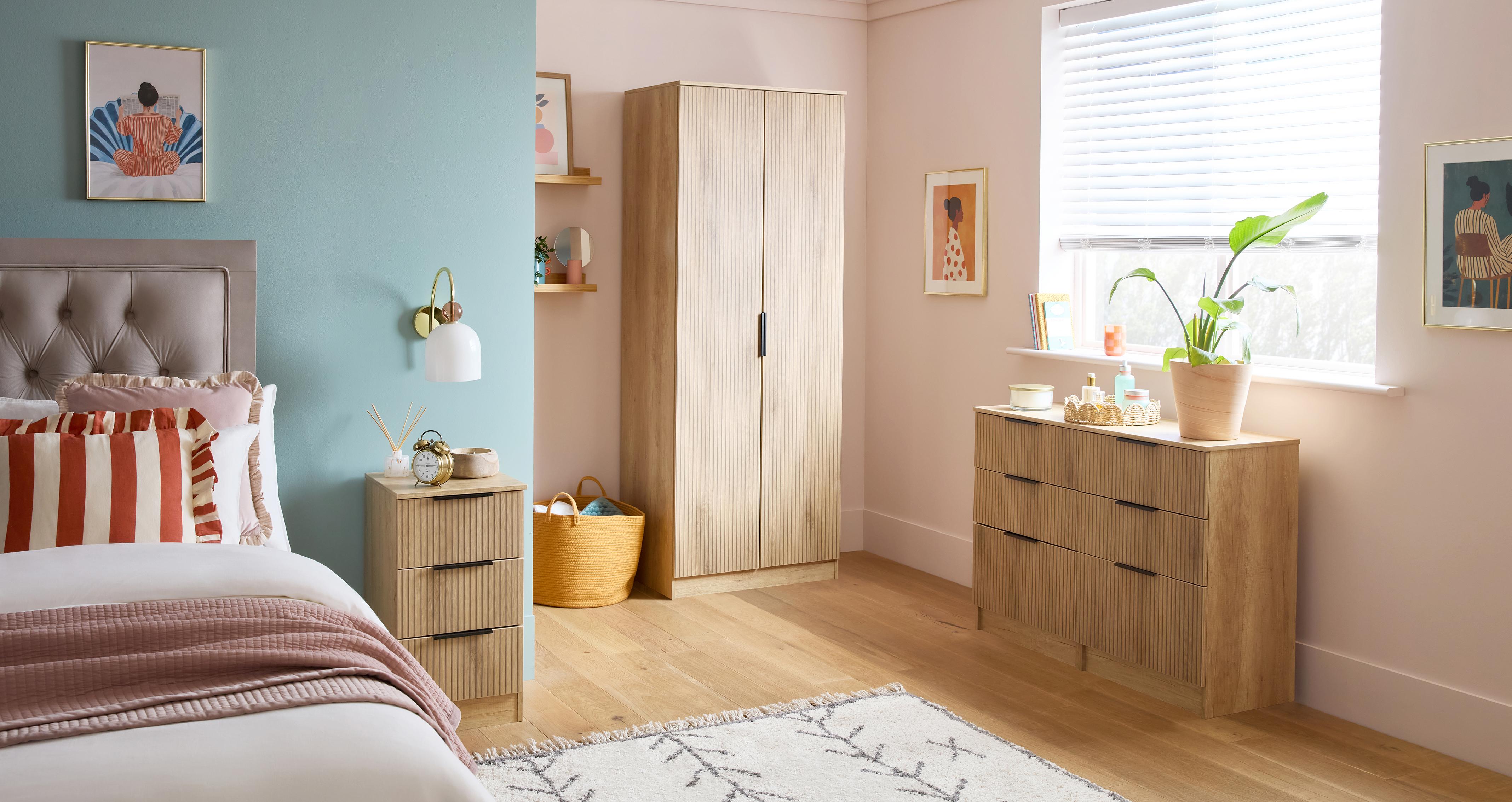 Carta 2 Door Wardrobe in Carta Slatted Slatted Oak