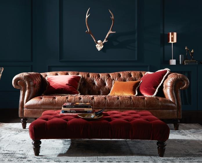 Traditional 2024 tufted sofa