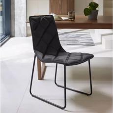 Scandi Dining Room with Cade Dining Table and Chairs