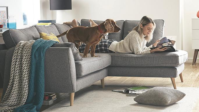 Hawkley small right facing 3 piece corner sofa in light grey weave