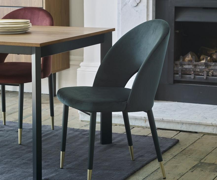 Your Guide to Hosting What Furniture is Best for Hosting? DFS