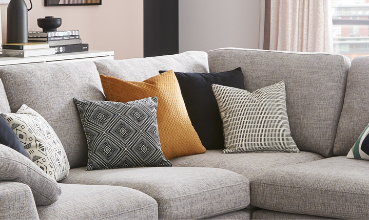 Teenager Bedroom Ideas with Scatter cushions