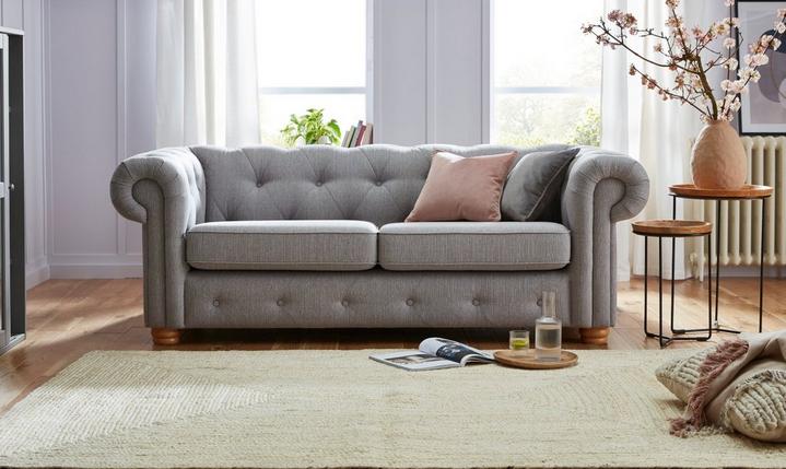 maximalist living room decor ideas with belair chesterfield sofa