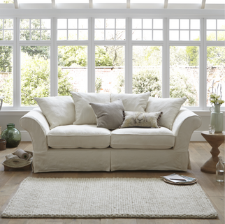 style-quiz-traditional-rosa-sofa