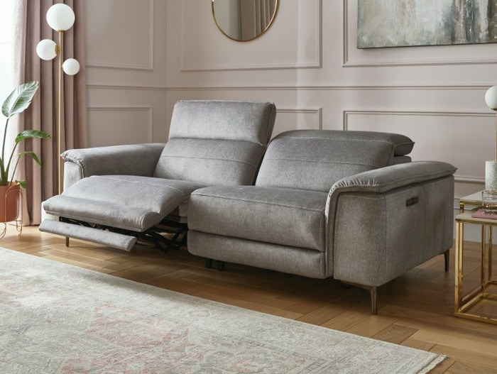 recliner sofa buying guide with the sonder sofa