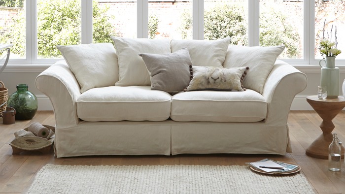 rosa sofa