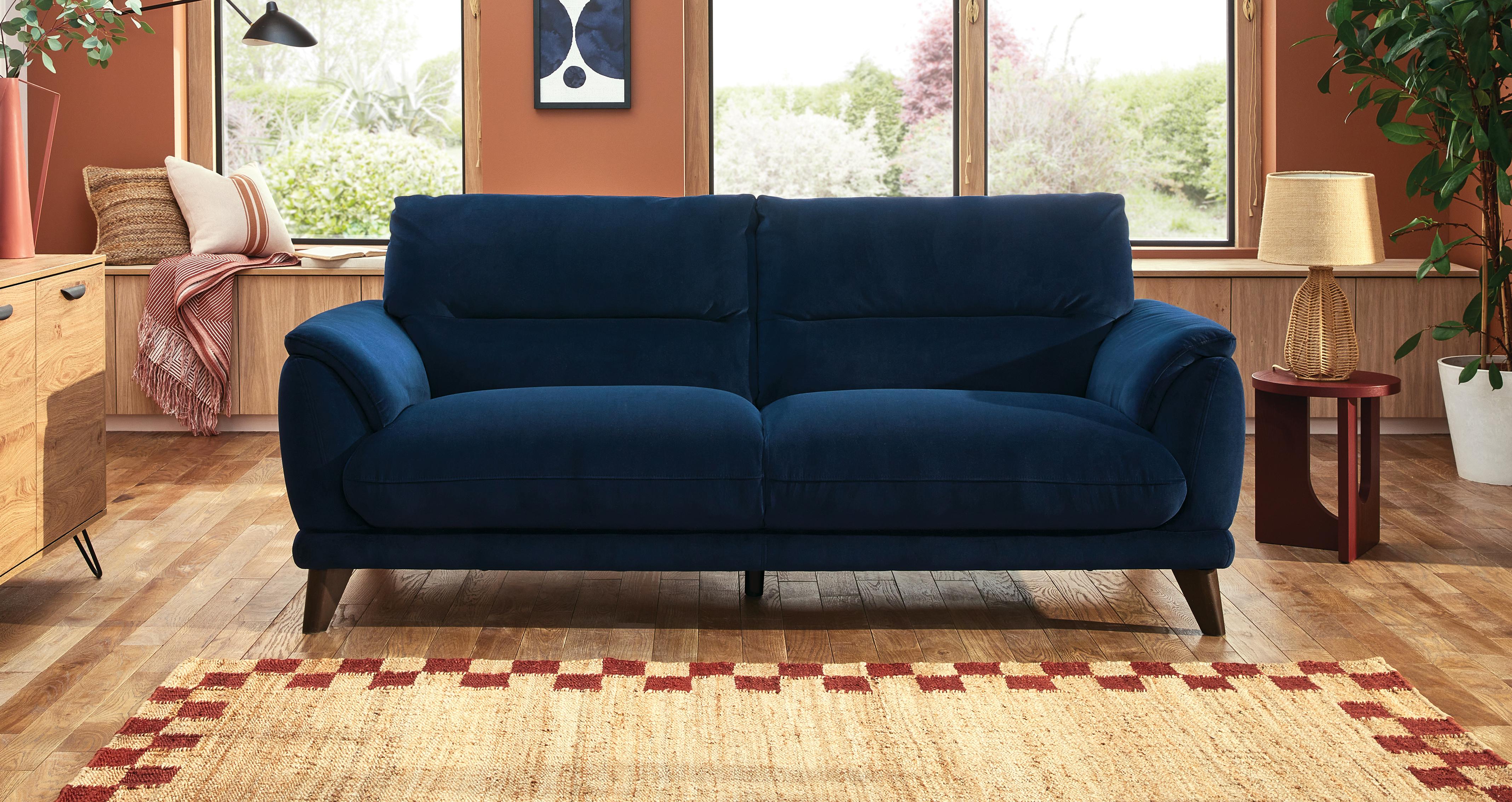 fargo_3a_boutique_blue_view3