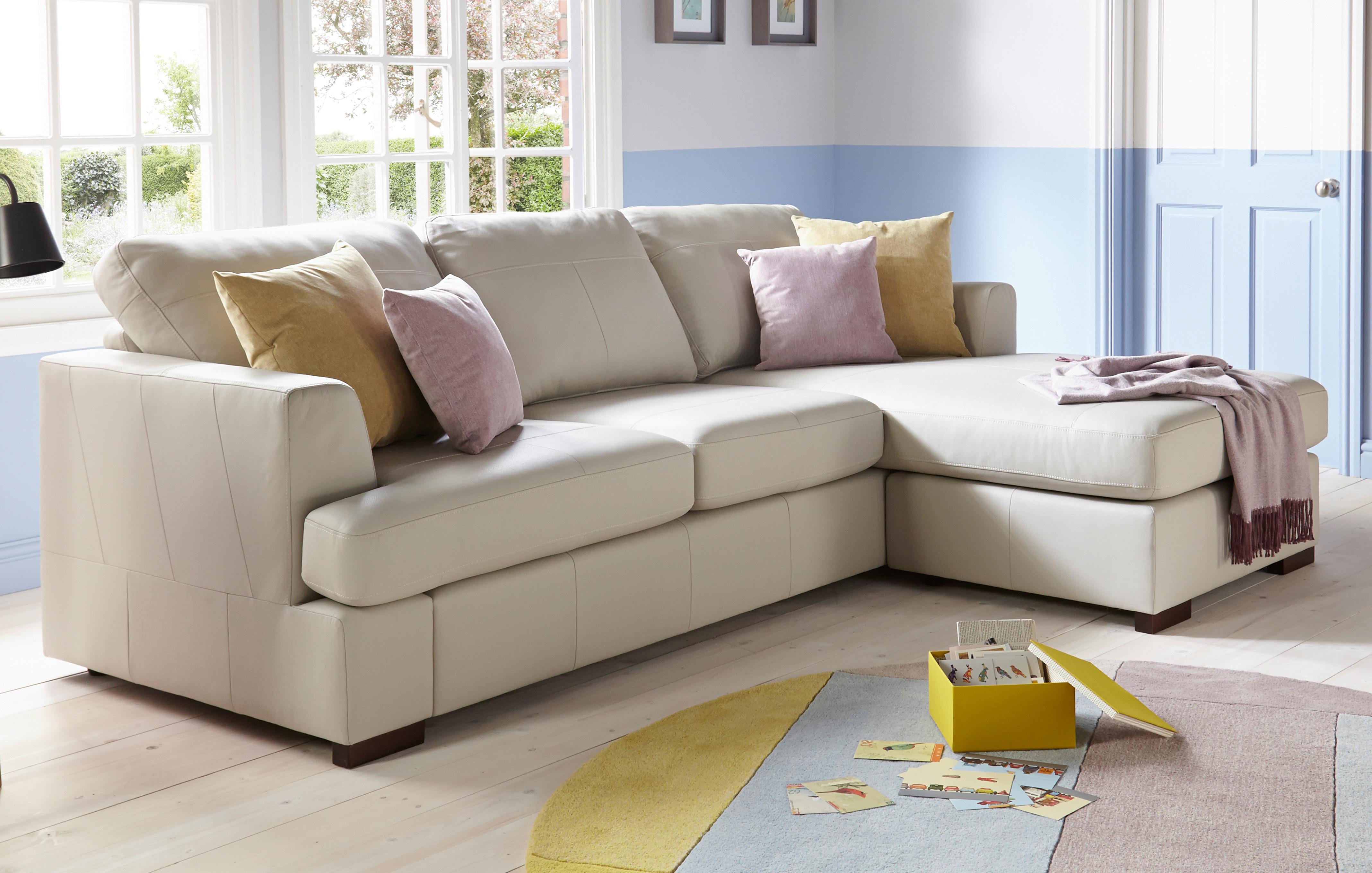 Right Hand Facing 4 Seater Lounger