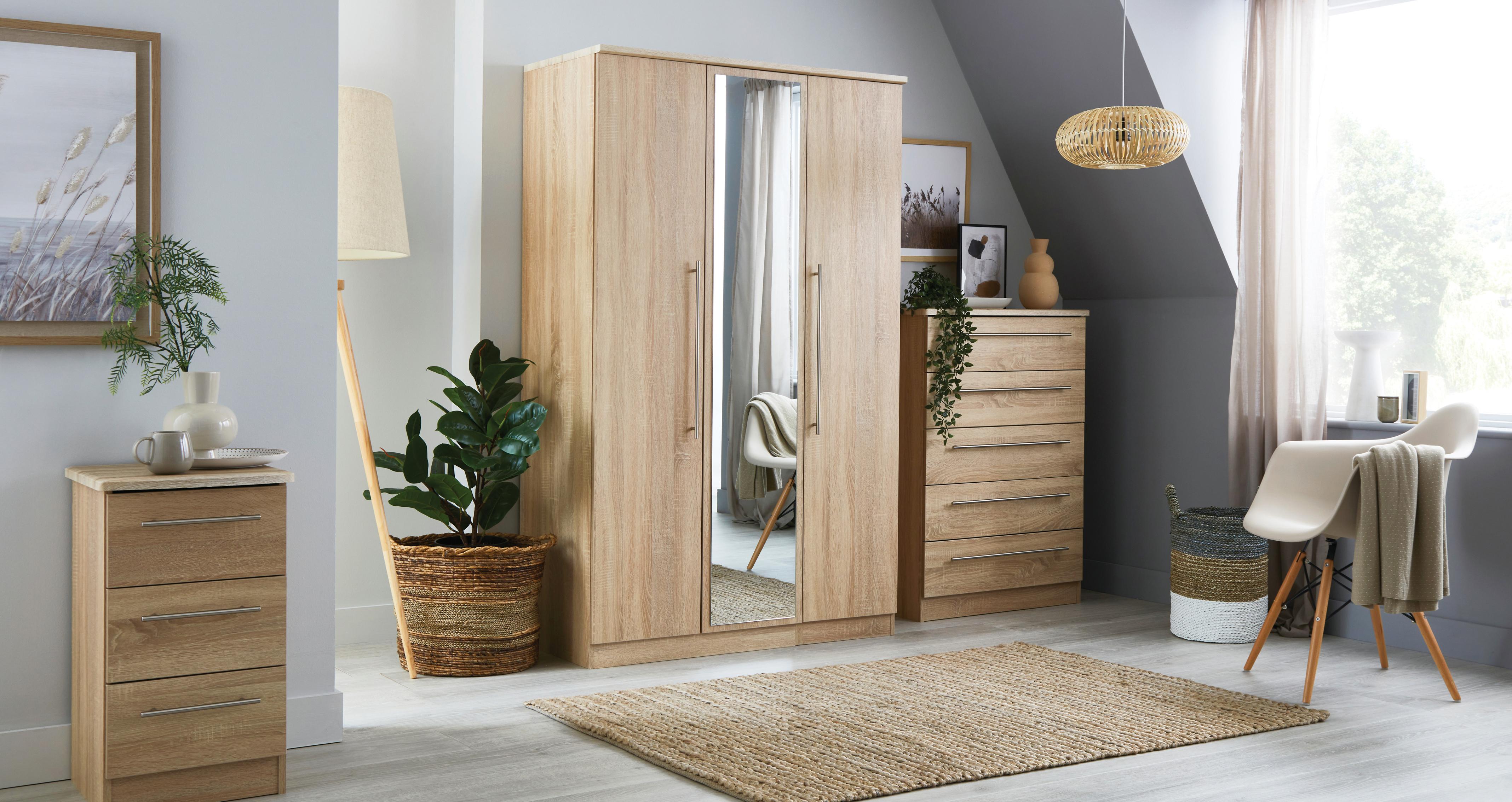 Grange 5 Drawer Chest in Grange Oak