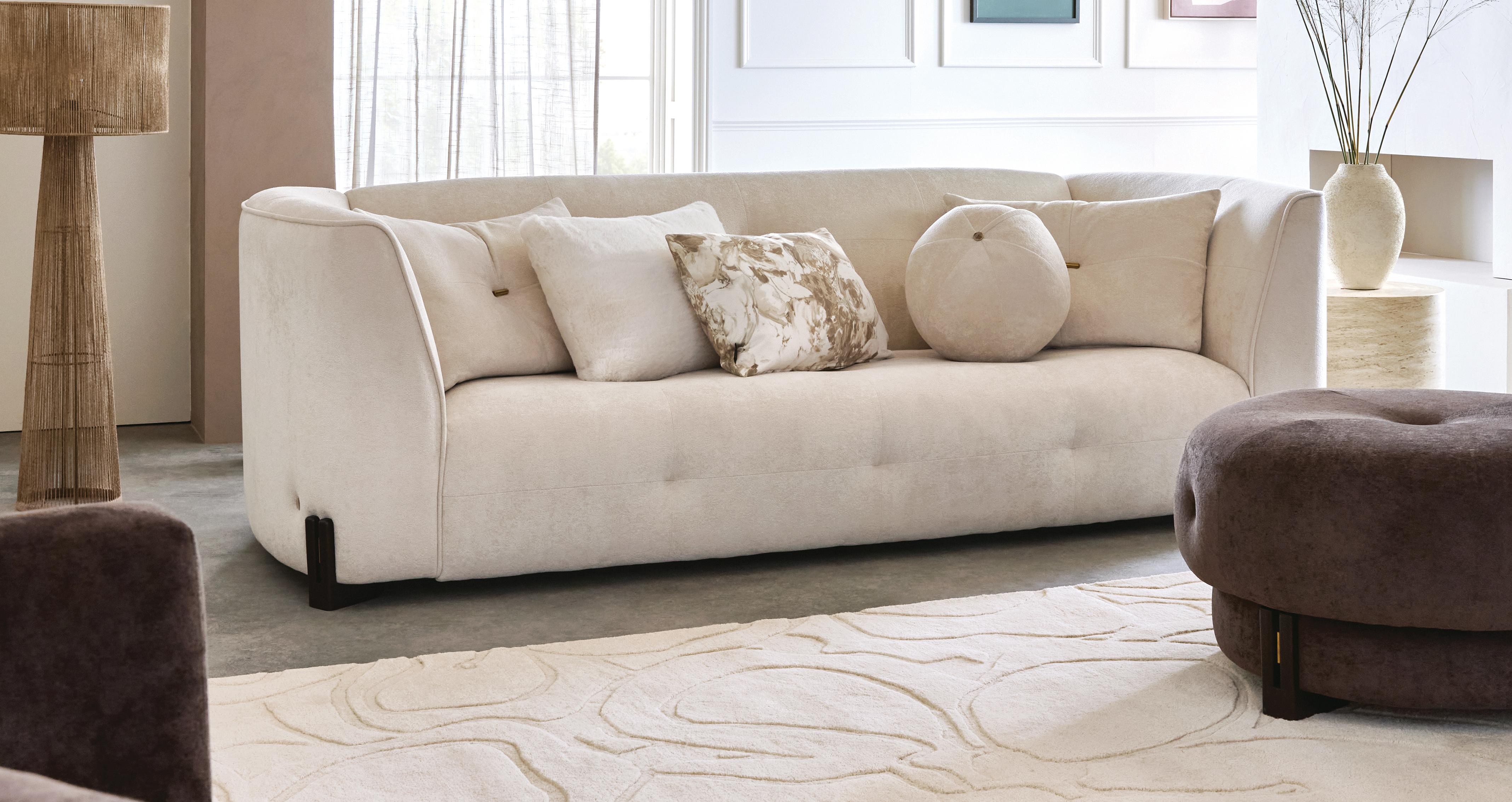 Grove Ball Cushion in Glacier Geometric Rose