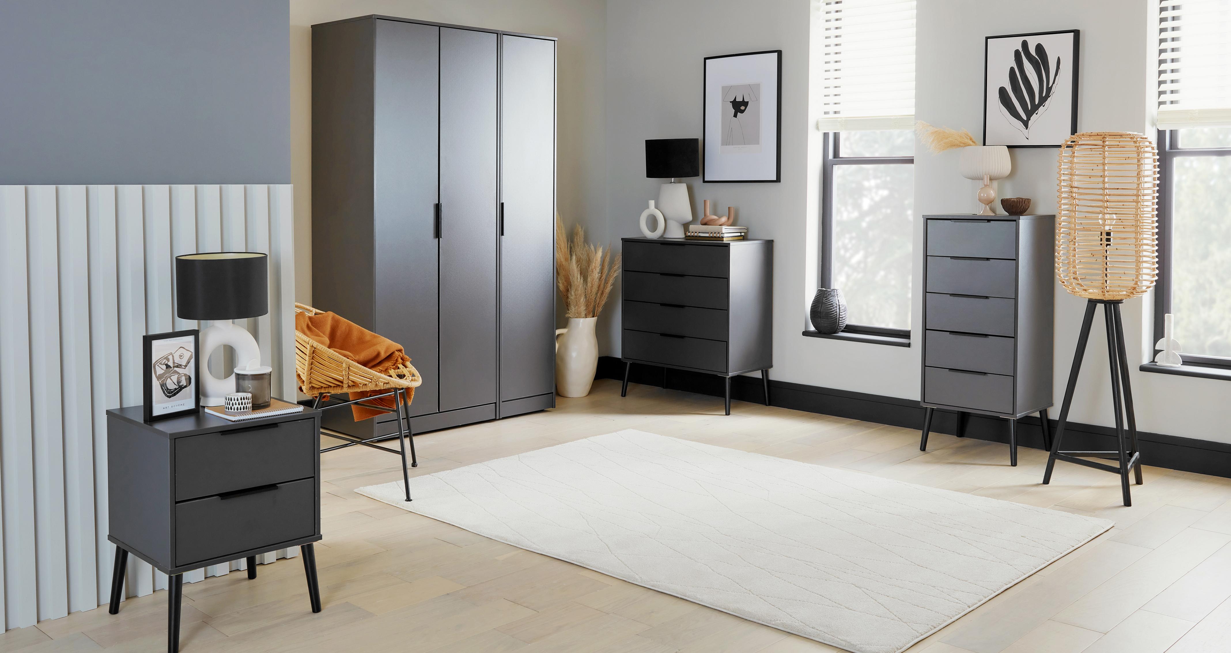 Huck 3 Door Wardrobe in Huck Graphite