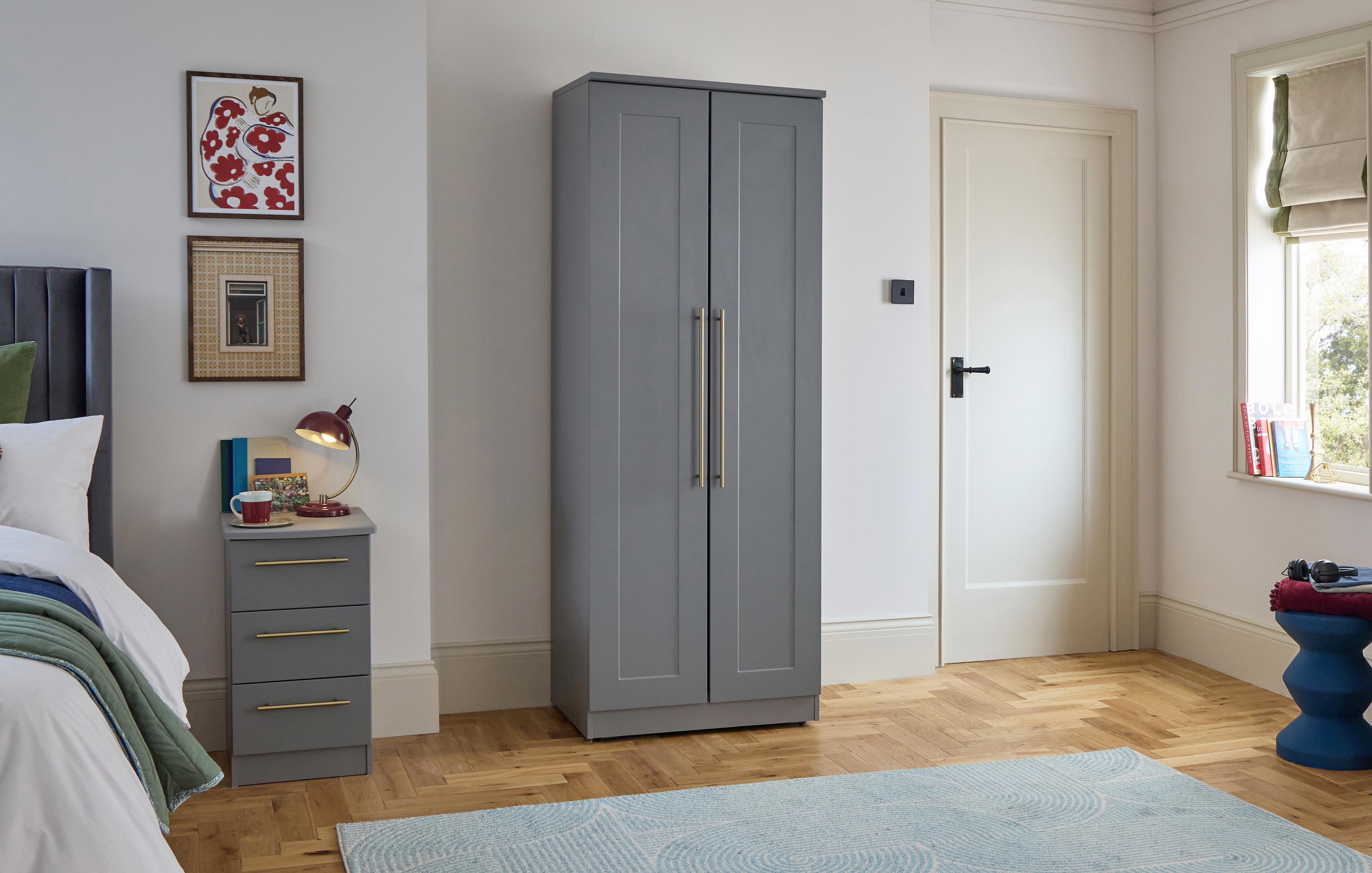 3 Drawer Bedside Cabinet, 3 Drawer Deep Chest & 2 Door Wardrobe Bundle