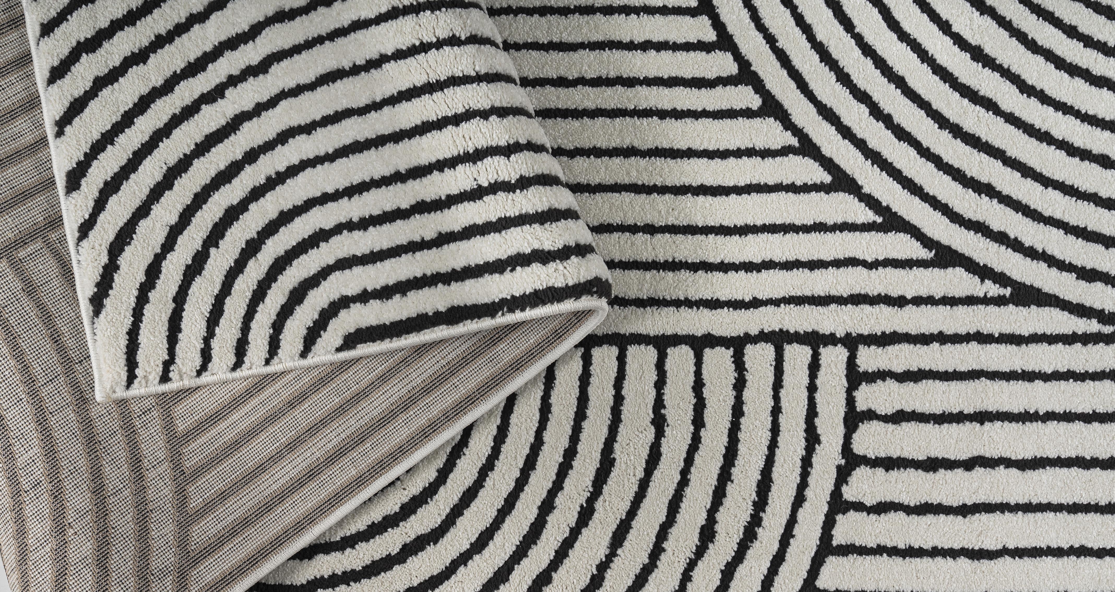 Kairi Rug Medium Rug 160 Cm X 230 Cm | DFS