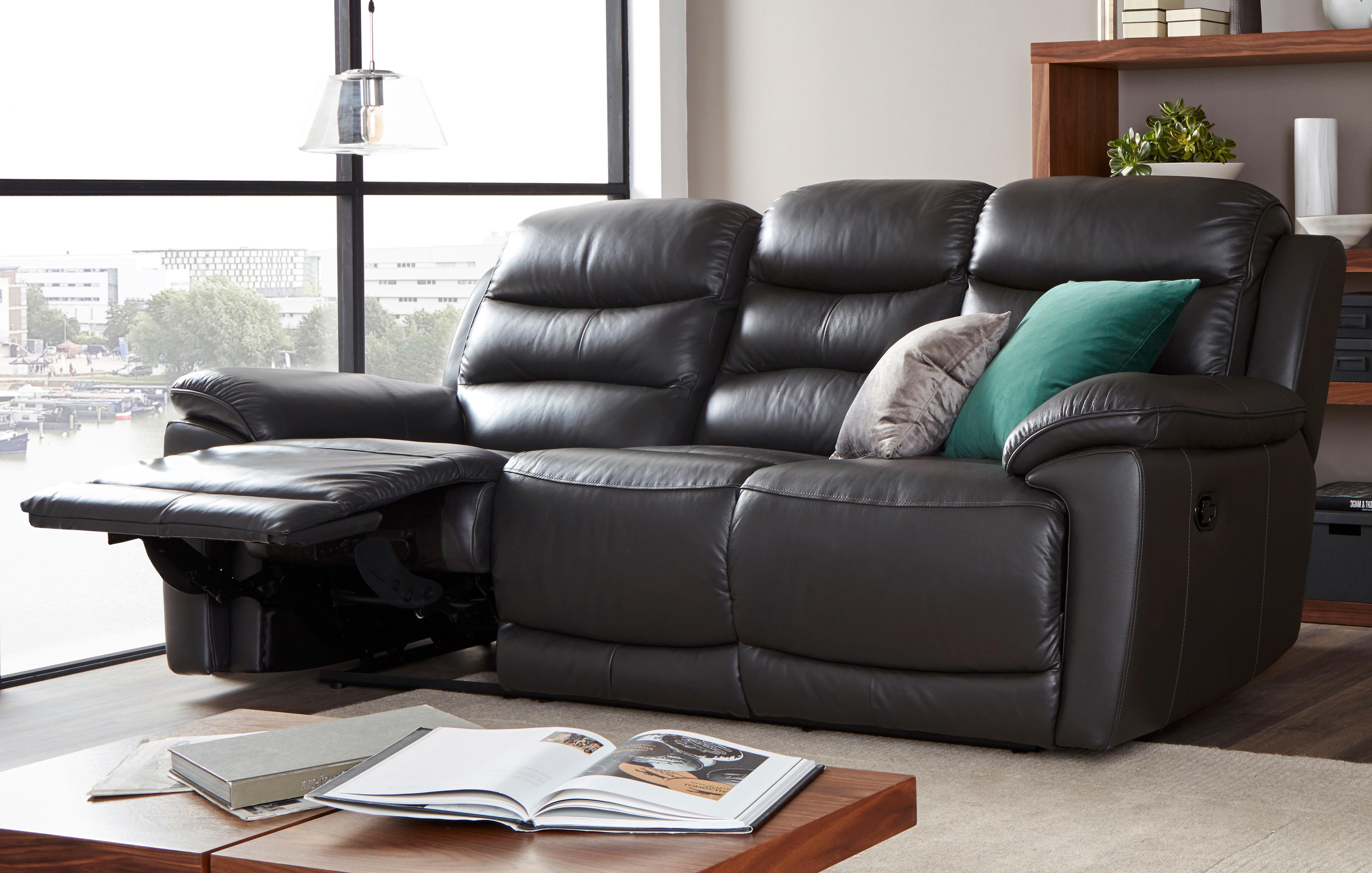 Transitorio Mierda Conveniente Leather Recliner Sofas In A Range Of Styles | DFS