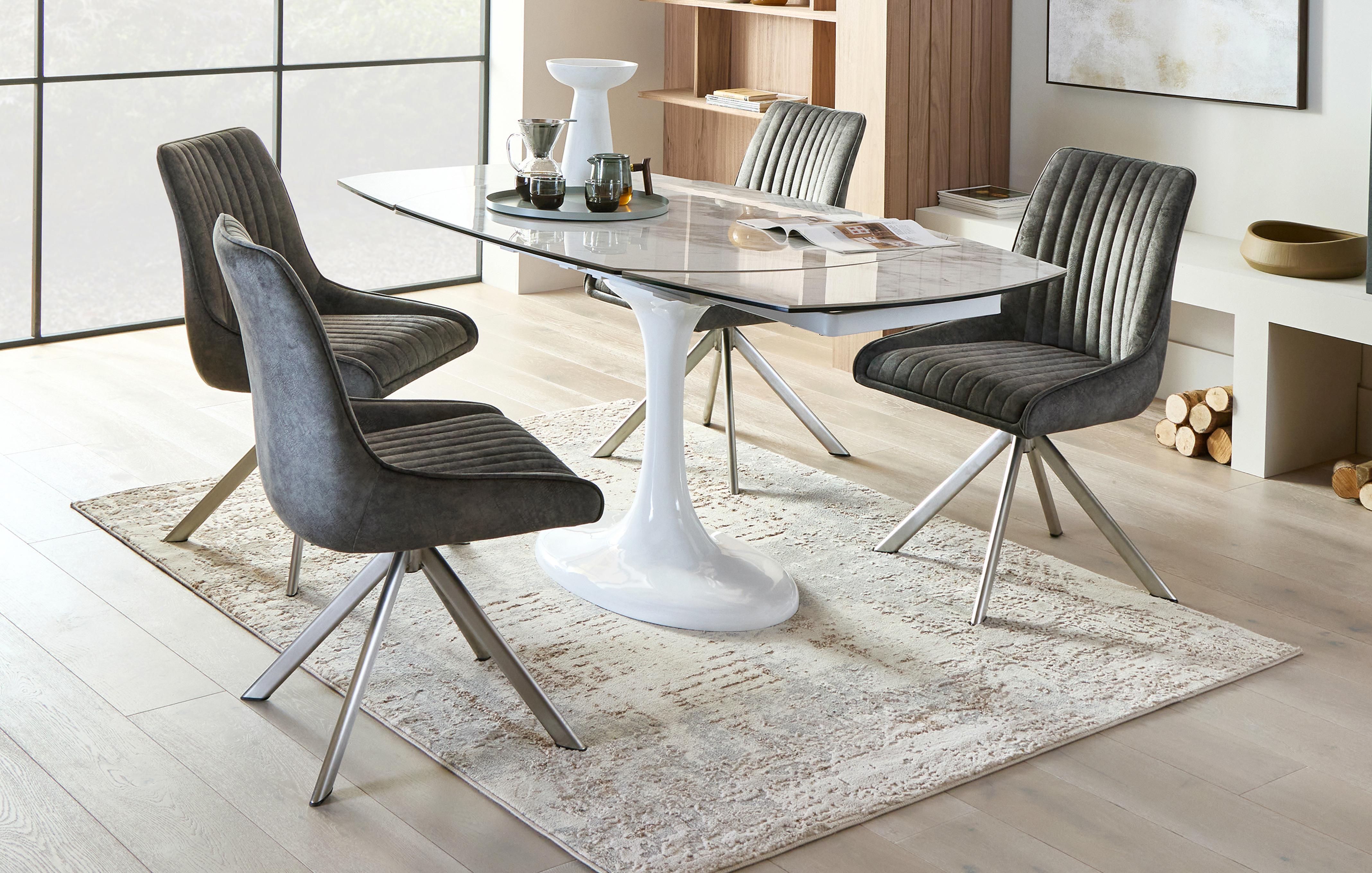 Extending Dining Table & 4 Chairs