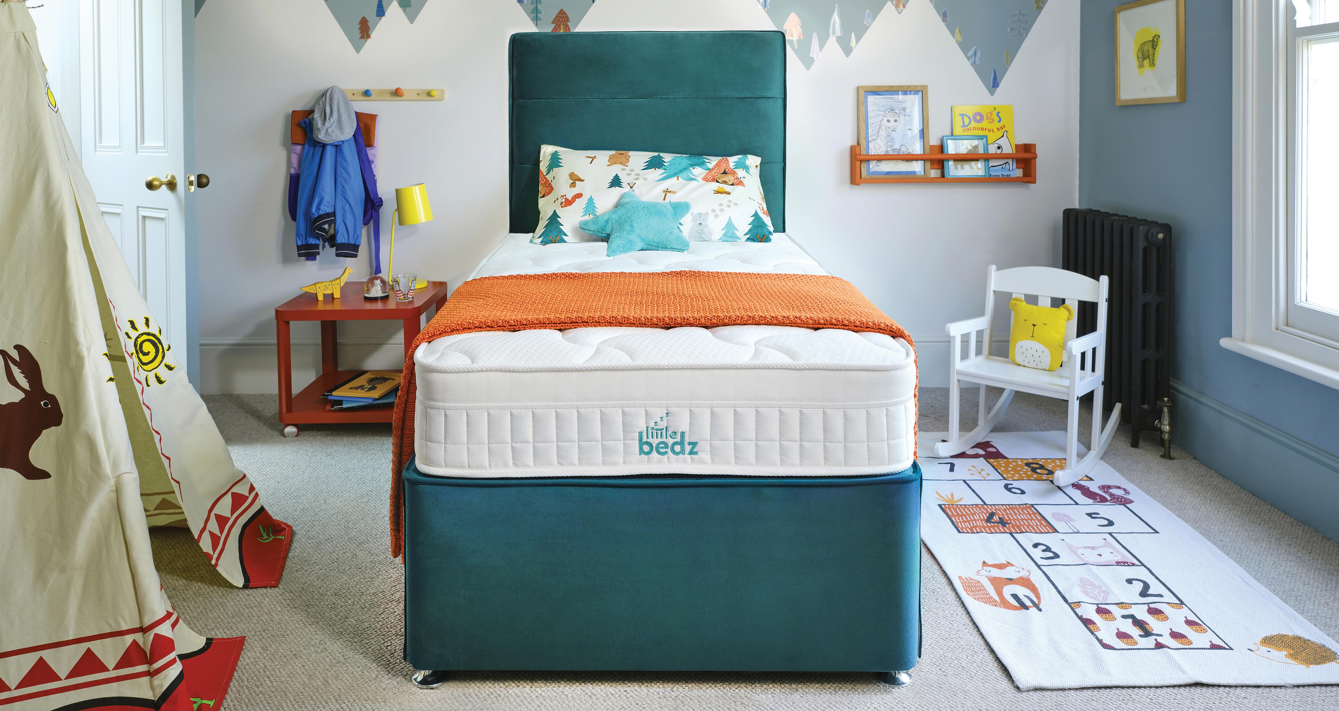 littlebedzglowmattress_mb_littleglow_white_view3
