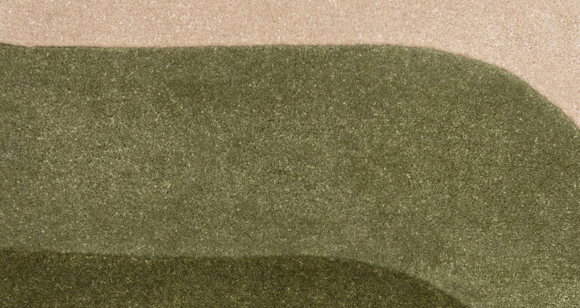 lizzorug_7b_lizzo_greenandyellow_view5