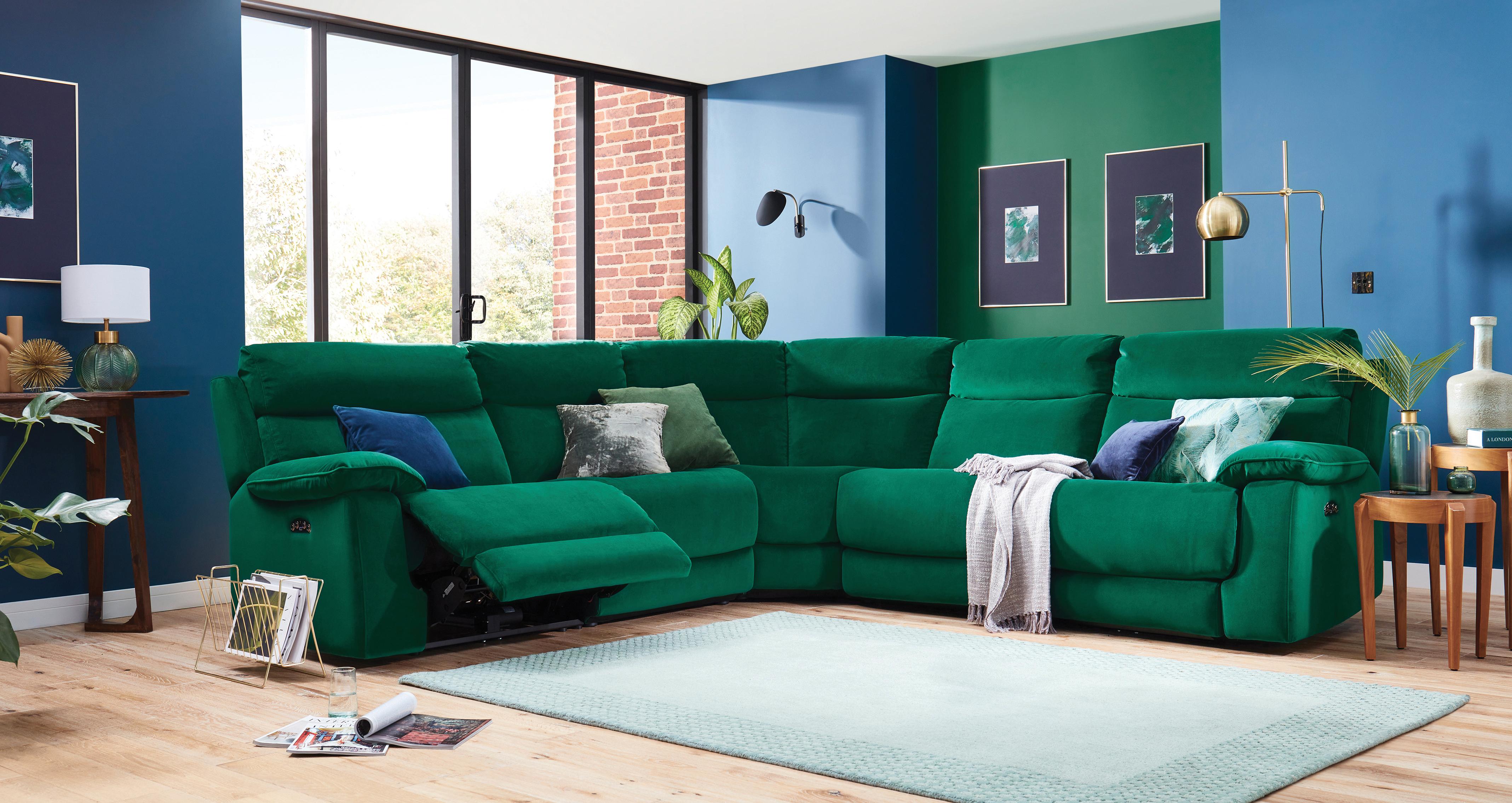 Lucius-velvet 3 Seater Power Recliner in Boutique Emerald