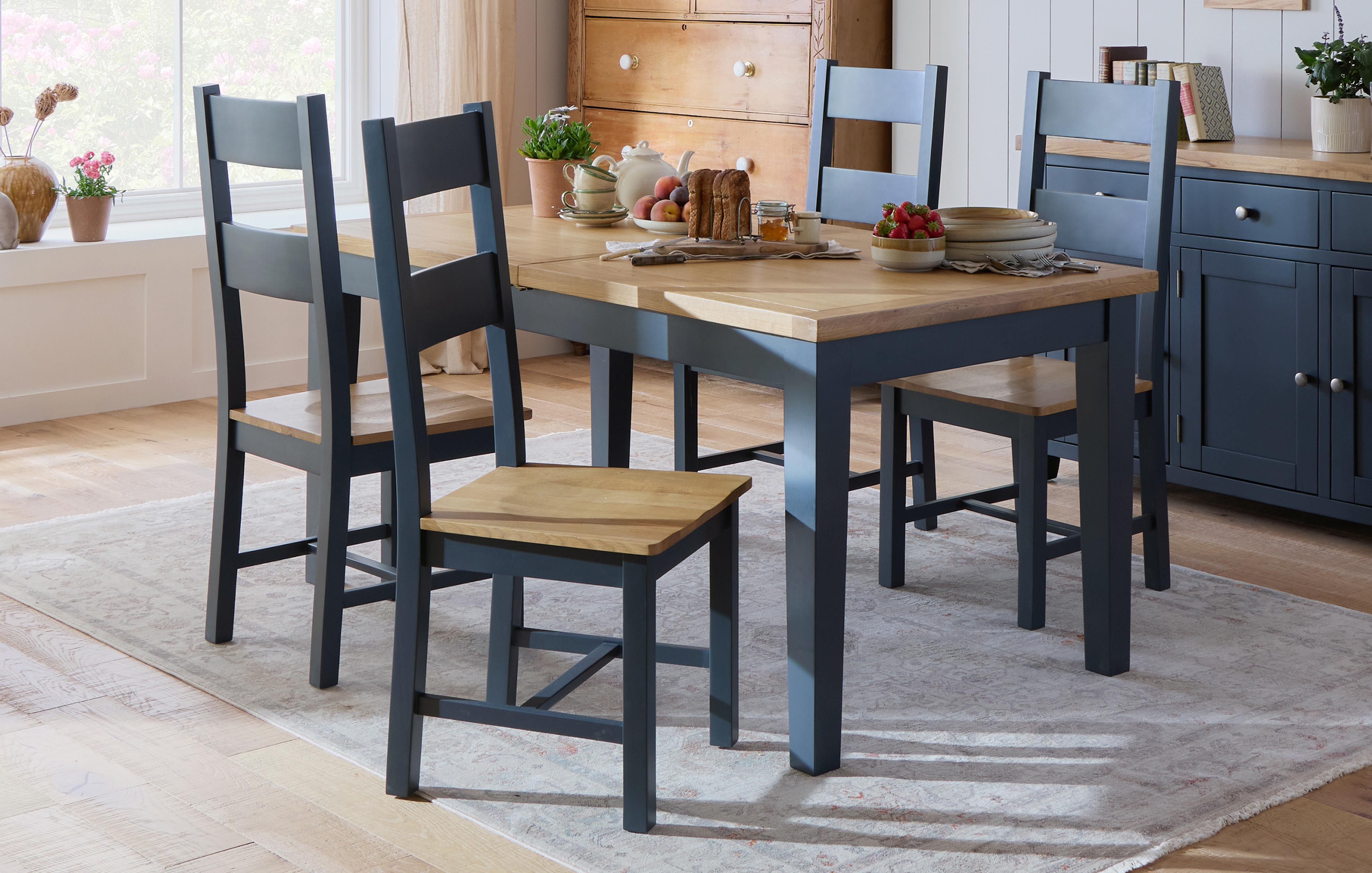 Dining Table & 4 Chairs