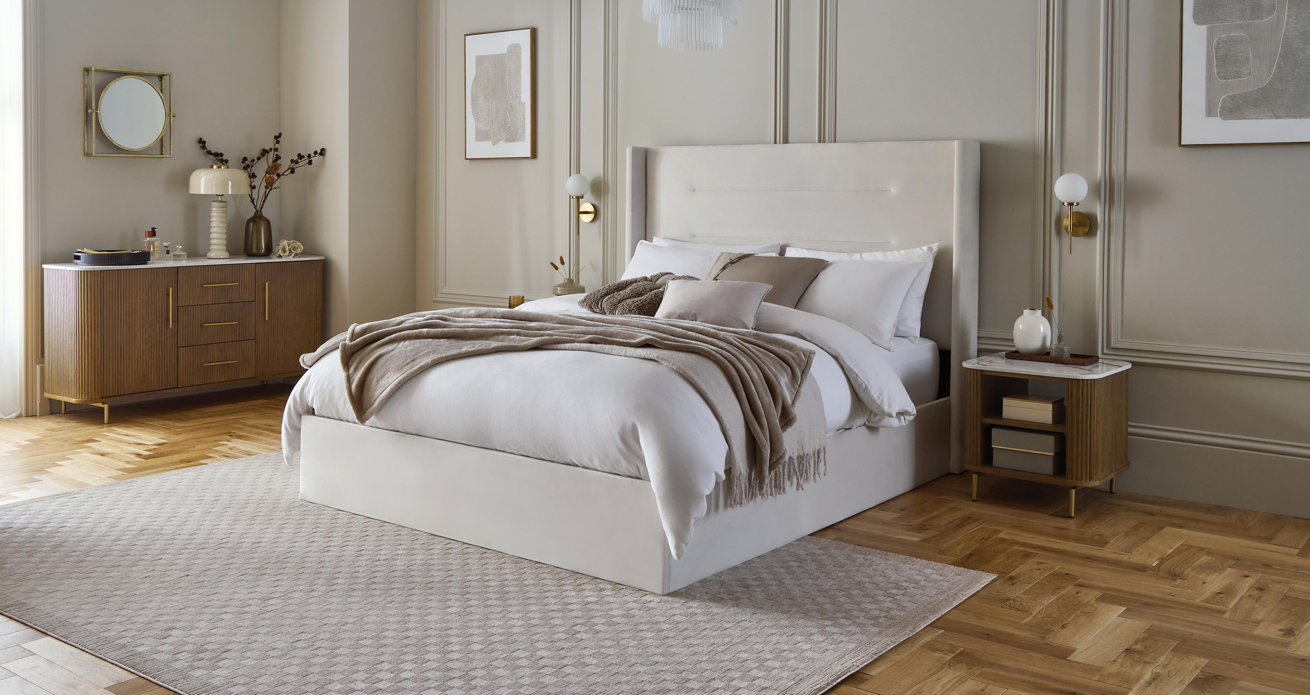 Milano-bed Double Ottoman Bedframe in Milano Velvet Cream Cream