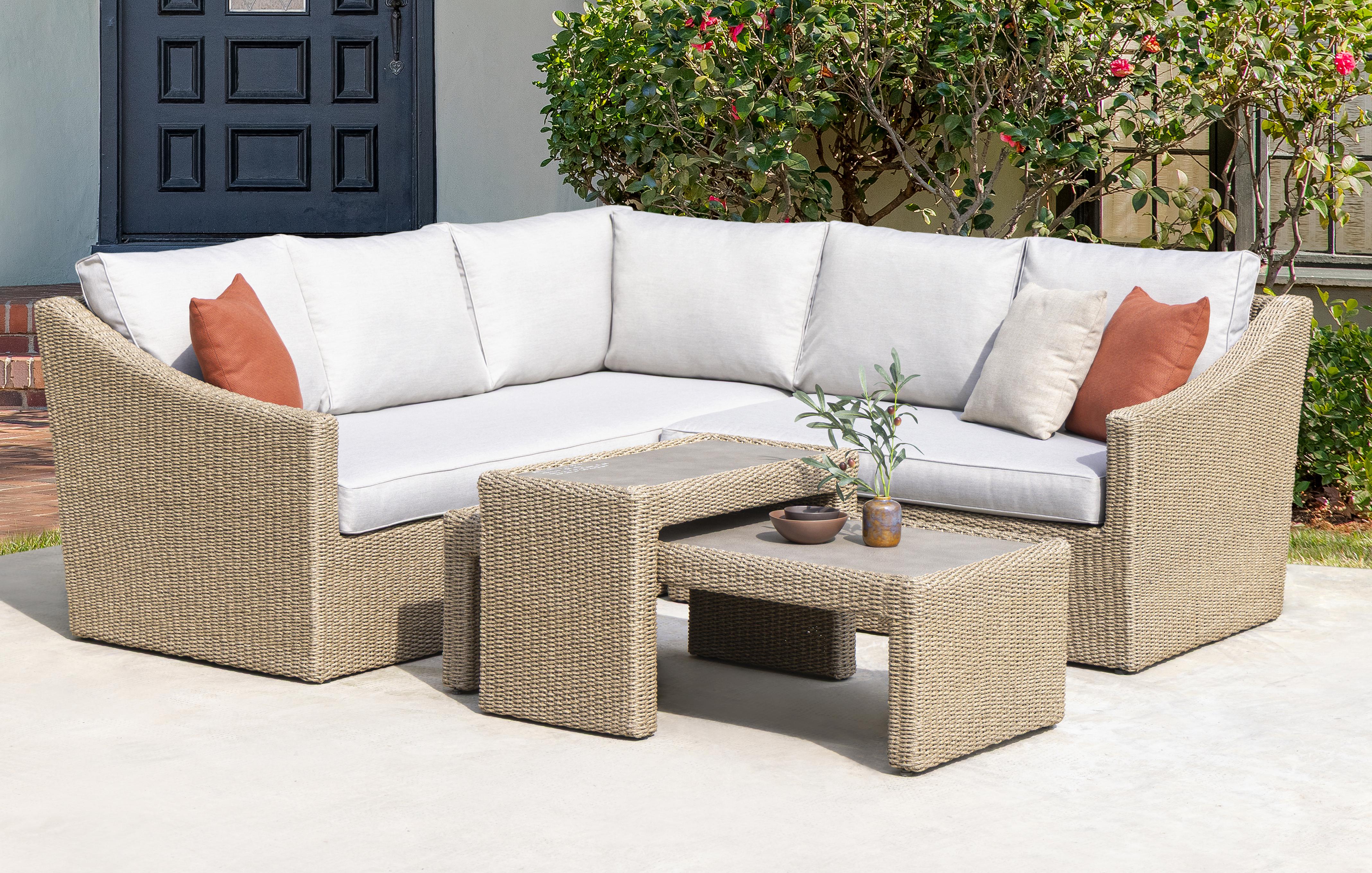 5 Seater Corner Sofa & Nesting Coffee Table