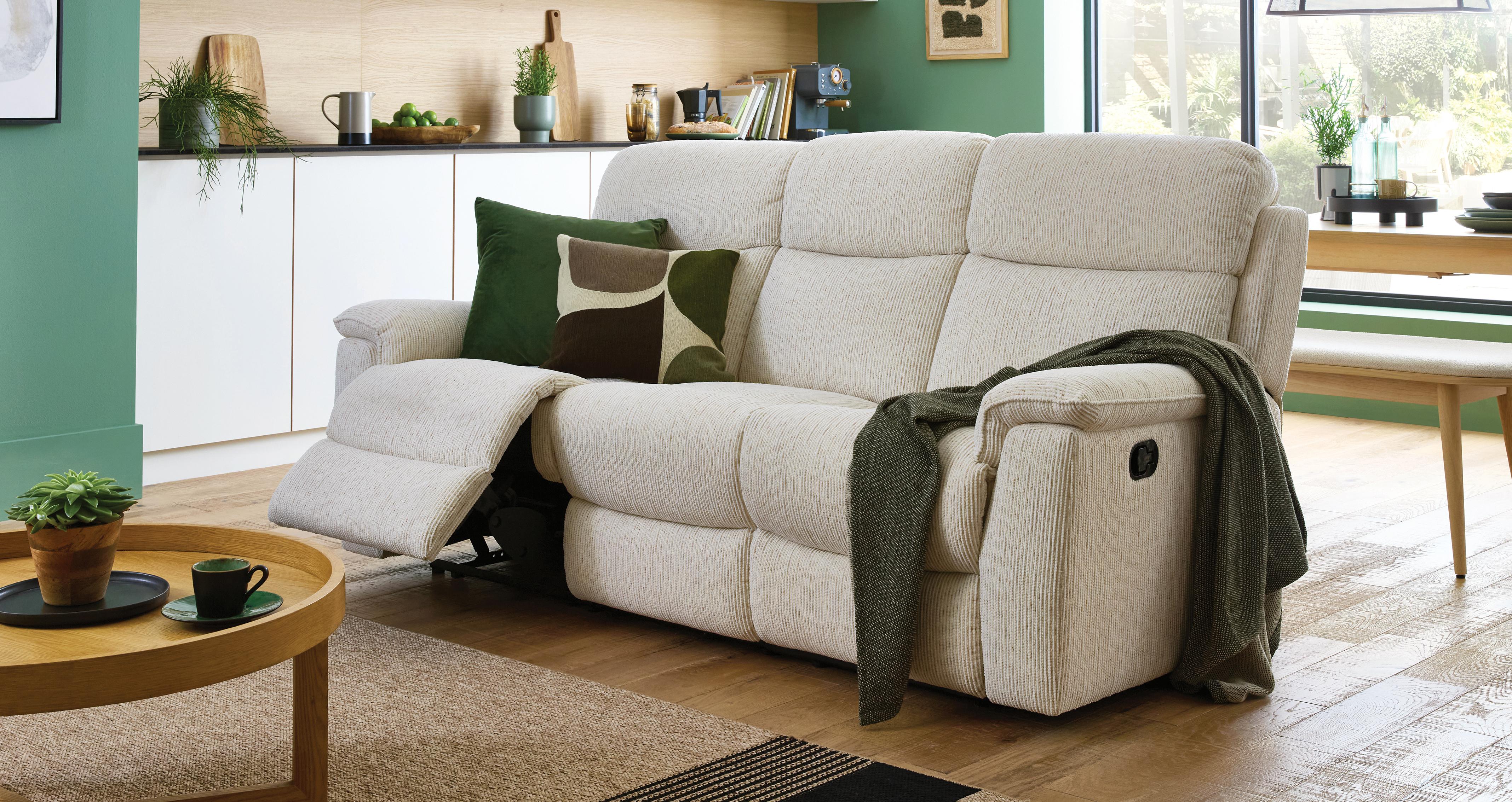 nestlebury_zgph_viewroomset