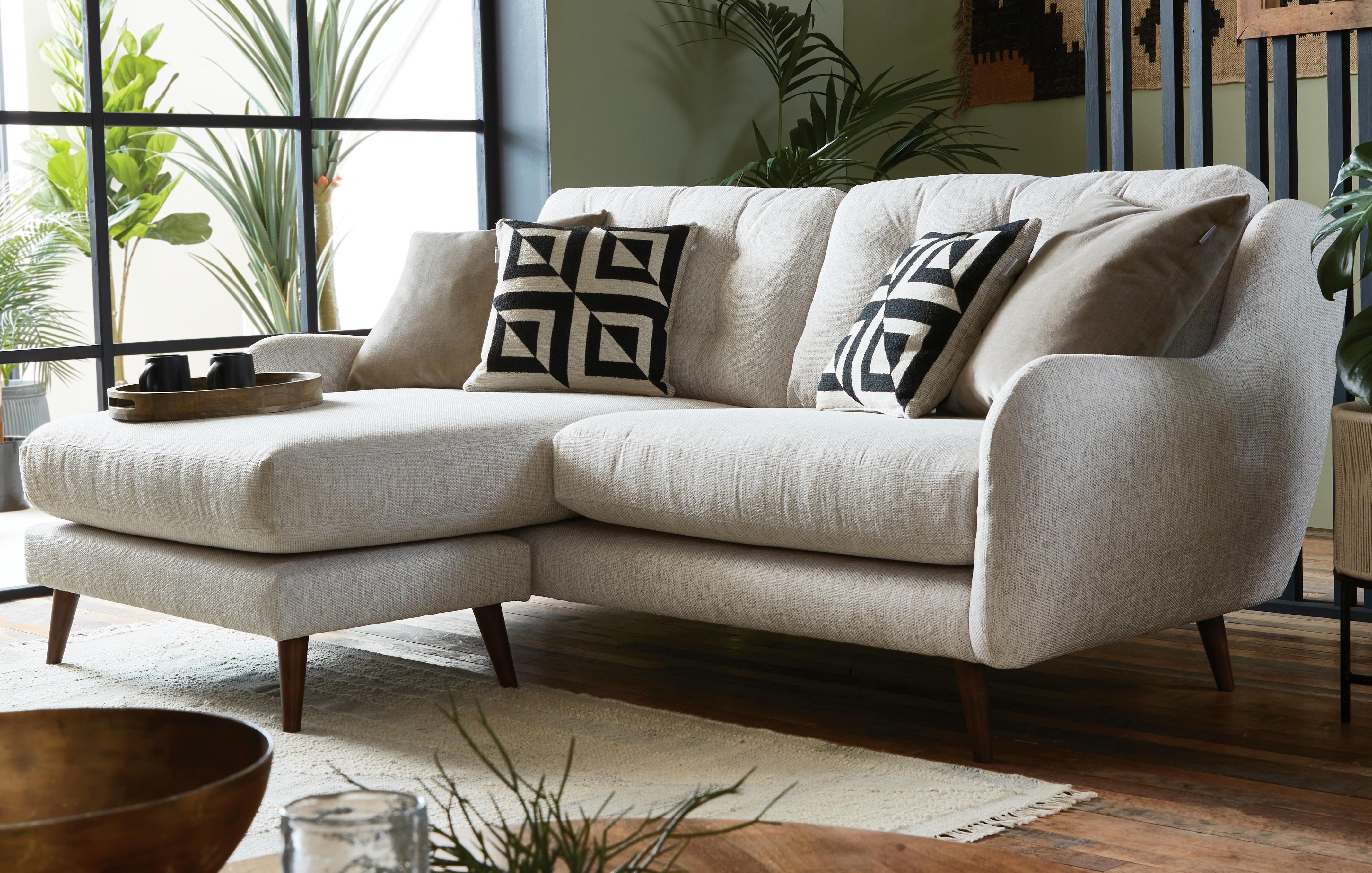 4 Seater Lounger